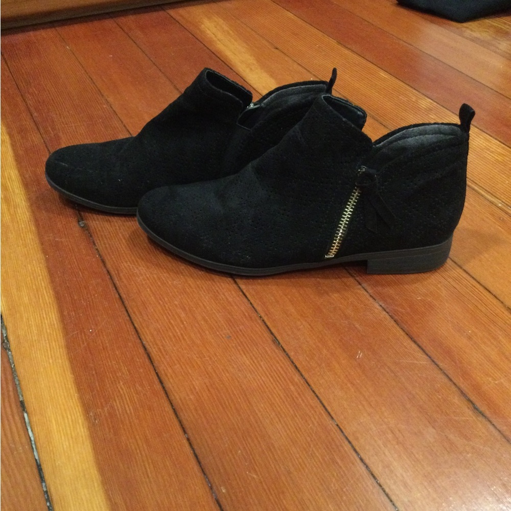 Dr. Scholls black booties